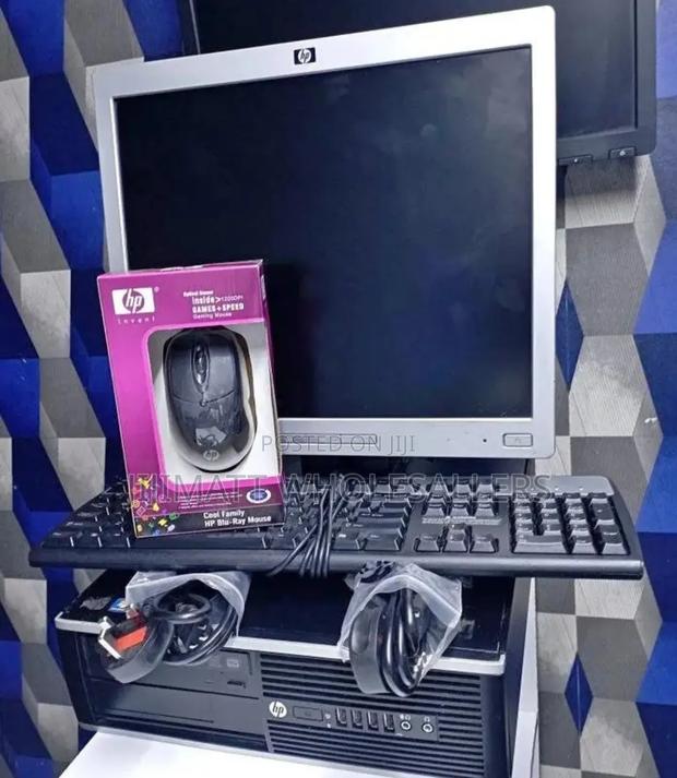 Desktop Computer HP EliteDesk 800 4GB Intel Core I5 HDD 500GB - main view