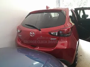 Mazda Demio 2017 Red
