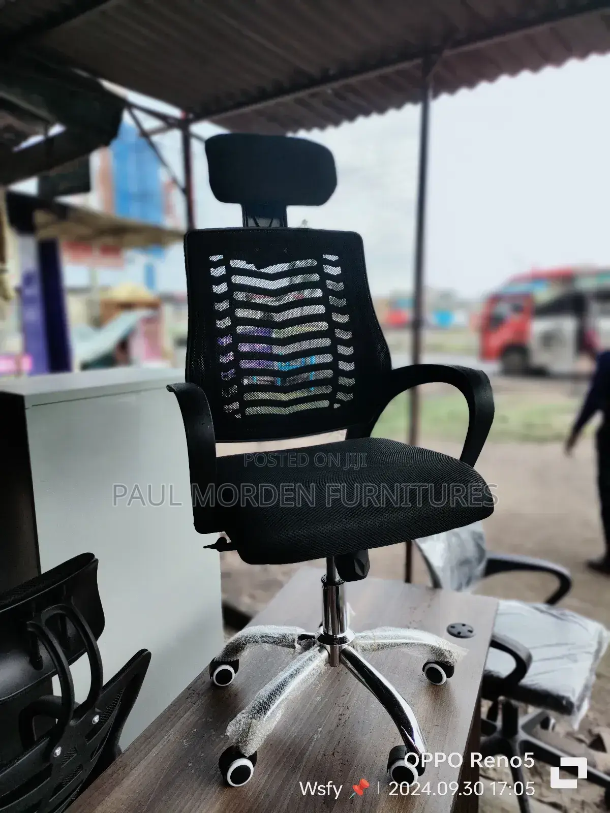 Office Headrest With Decent Quality Backrest
