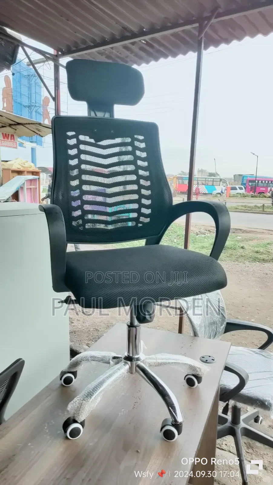 Office Headrest With Decent Quality Backrest