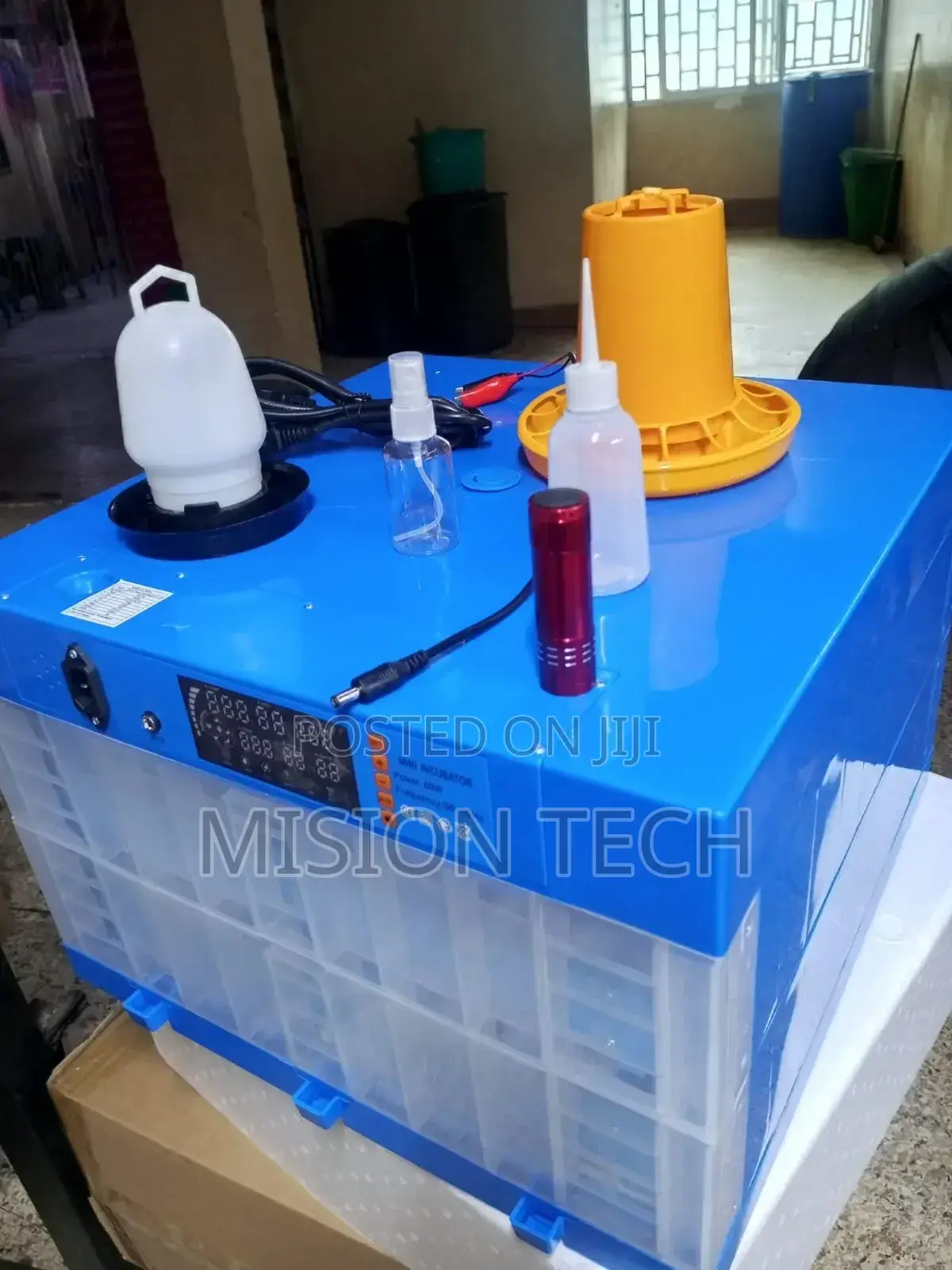 128eggs Automatic Incubator 
New Model With Accessories