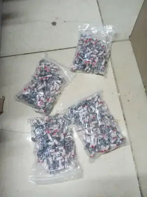100piece Per Packet Rivet Gun Nail