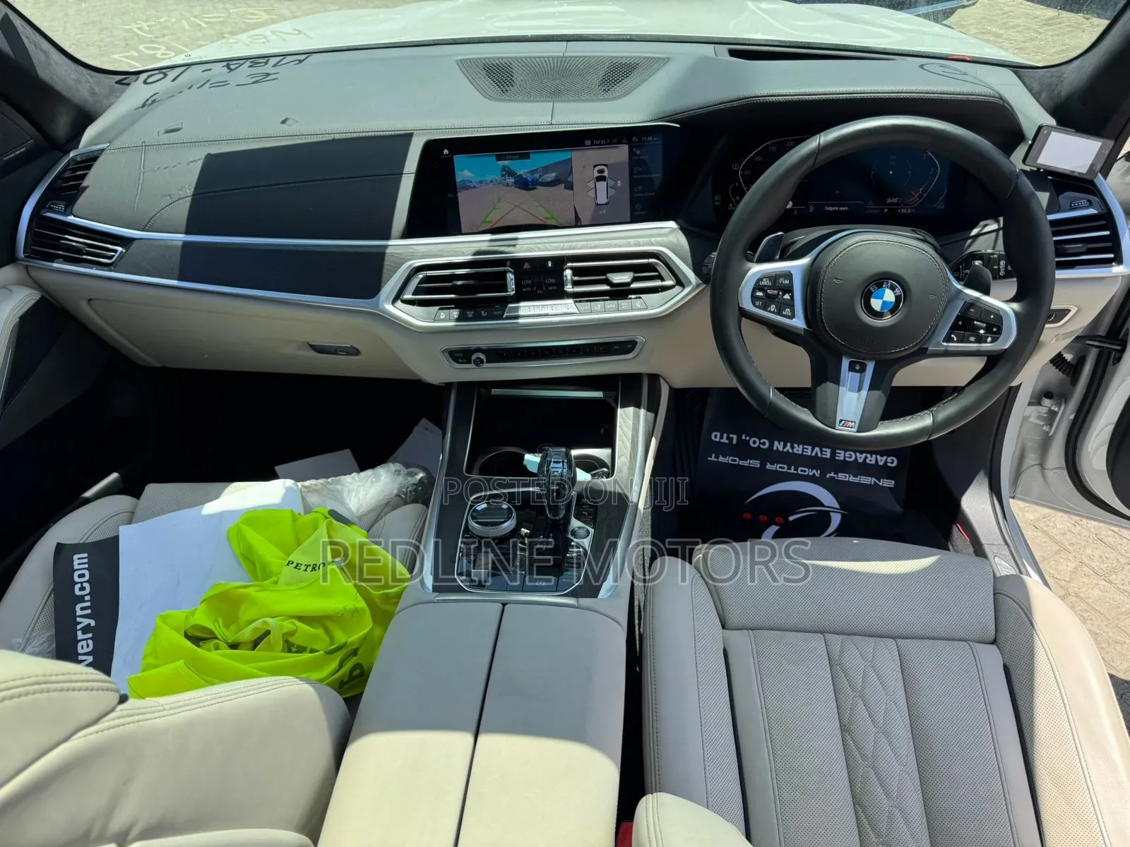 BMW X7 xDrive50i 2019 Off white