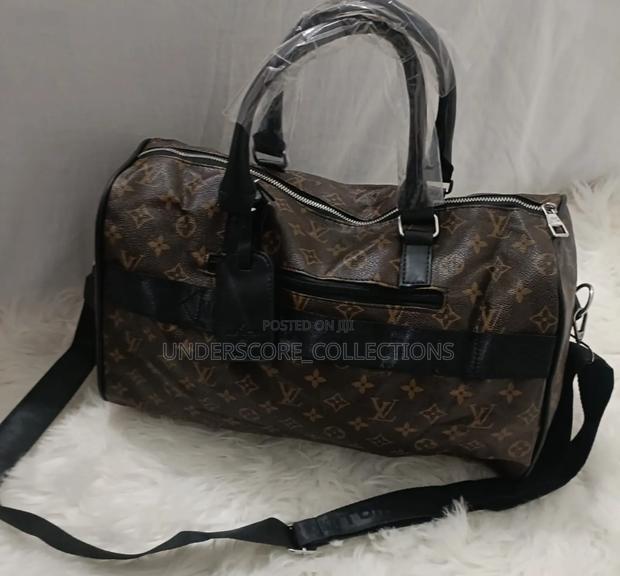 High Quality Lv Duffle Bag - main view