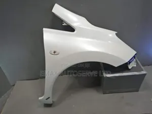 Fender/Wing Nissan Note 2013