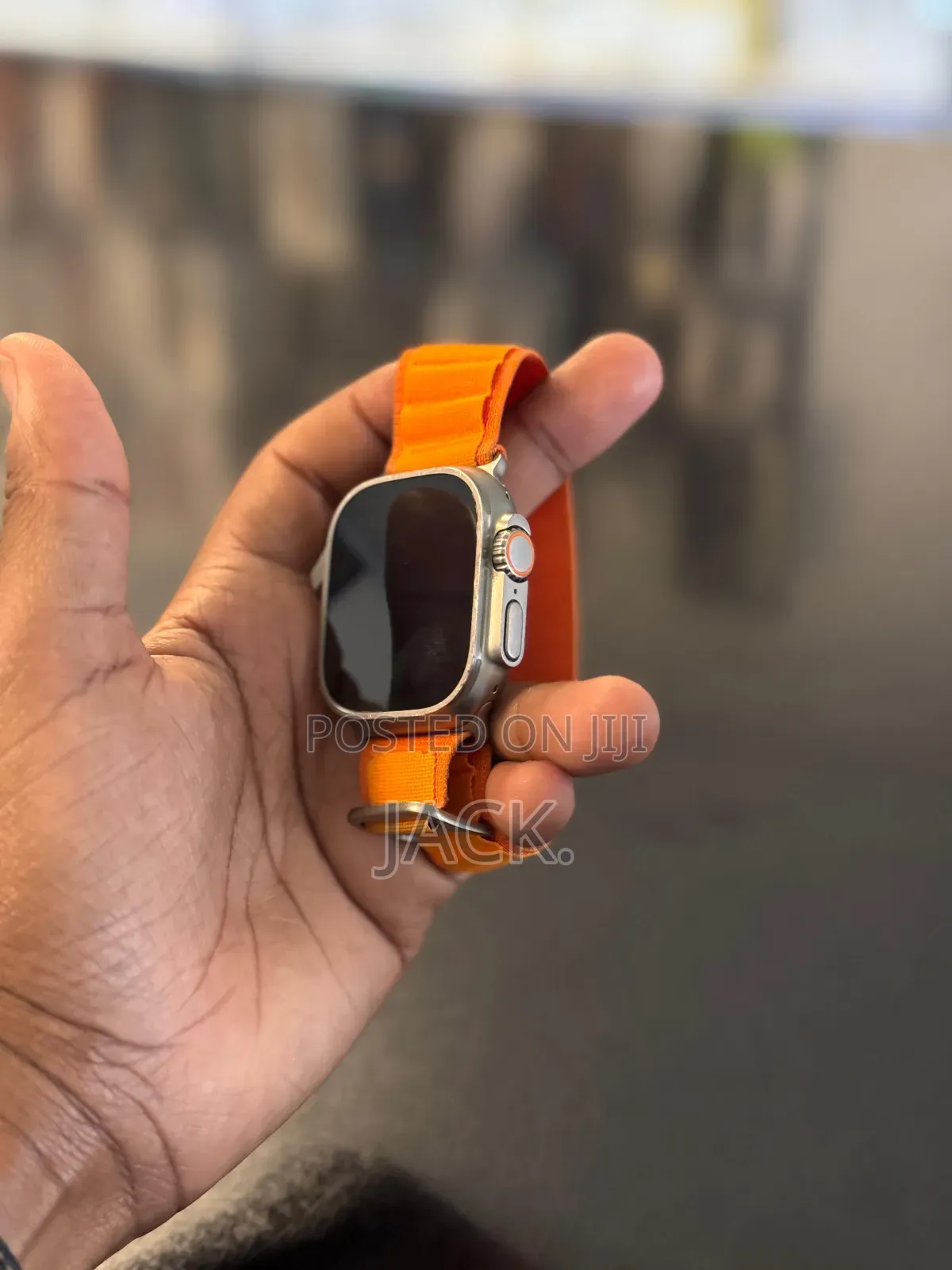 Apple Watch Ultra 1 on Offer