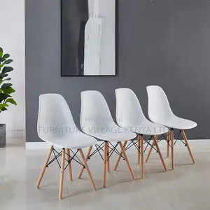 Mid-Century Dining Table for 4-6 With MDF Table Top