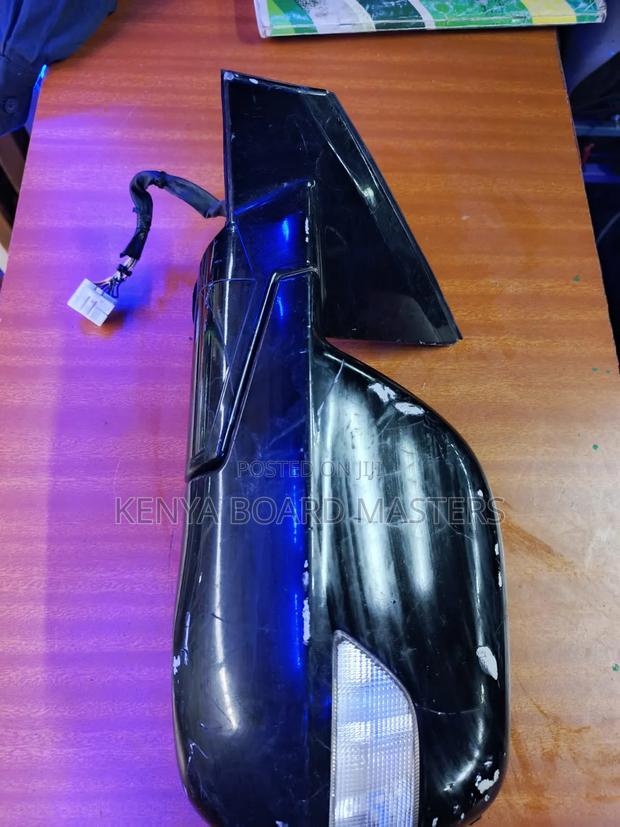 Honda CR-V RE4 Side Mirrors - thumbnail 3