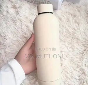 External Rubber Painted 500ml Vacuum Insulated Bottle