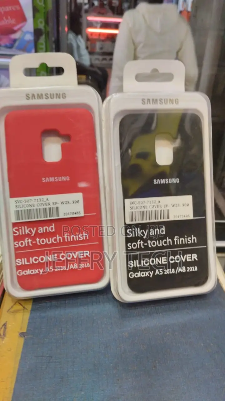 Silicone Case Samsung GALAXY A5 2018 / A8 2018 Red