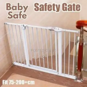 Child Pet Safety Gate – Secure Easy to Install