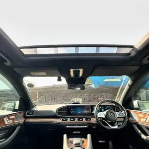 Mercedes-Benz GLE-Class 2019 White
