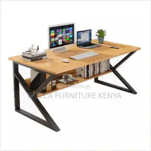 Office Tables:1400mm Wooden Top Meander Corner Study Table