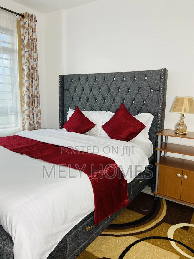 2br Eastern Bypass Membly Airbnb - thumbnail 7