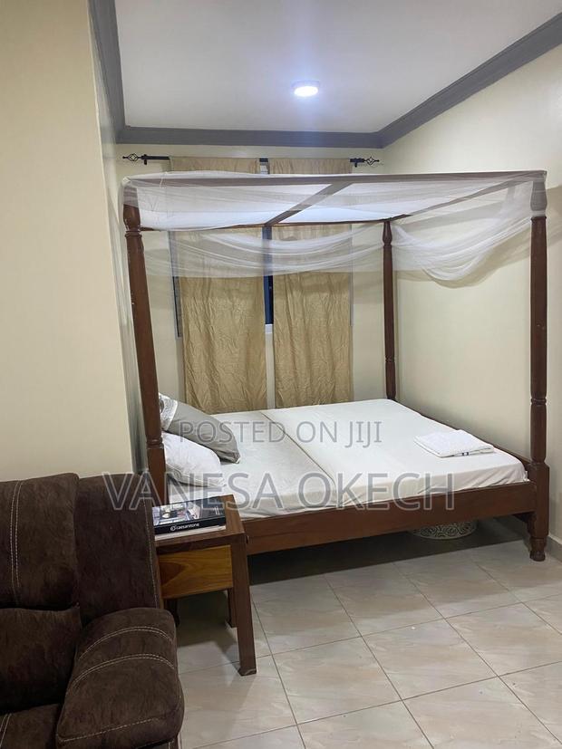 Bamburi Studio Airbnb - thumbnail 5