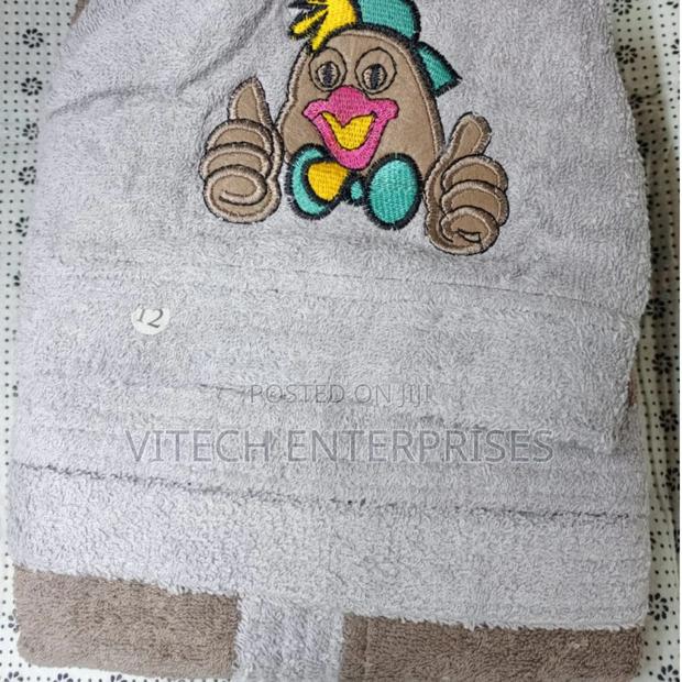 Kid's Bathrobe - main view