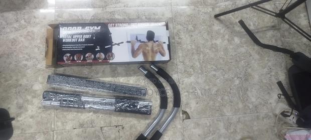 Door Gym Workout Bar - thumbnail 2
