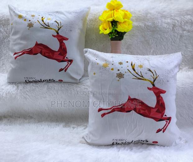 Xmas Themed Throwpillow Cases - thumbnail 2