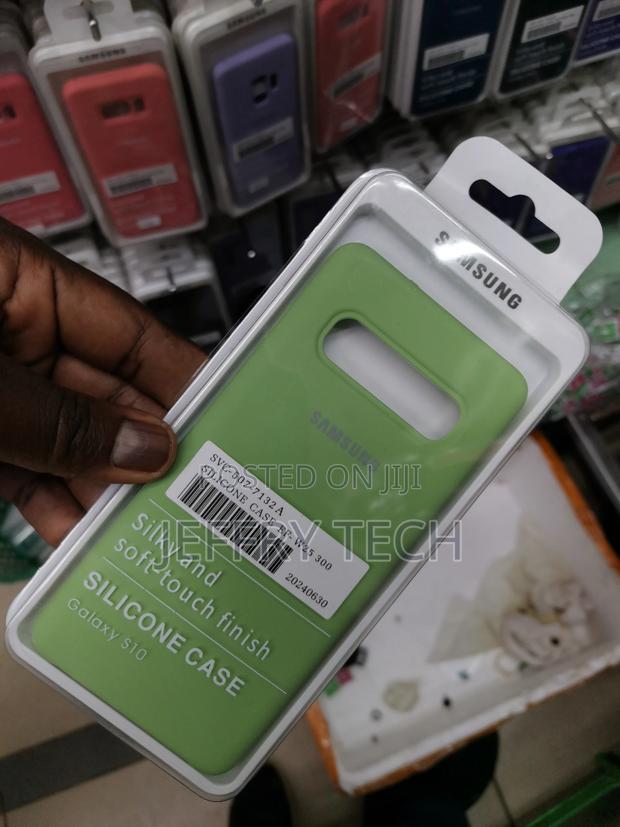 Samsung Galaxy S10 Case, Soft Silicone Phone Cover -Green - thumbnail 3