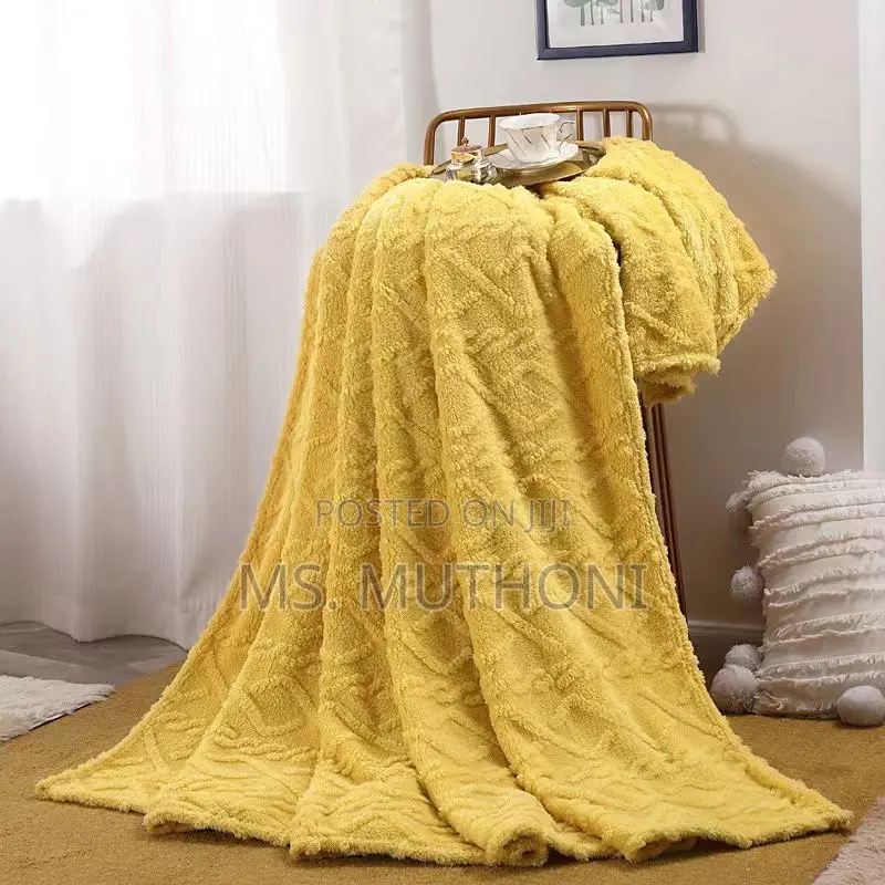 Fleece Throw Blanket  Size 150* 200 Cm