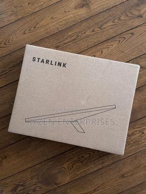 Starlink Mini/ Portable Starlink Mini Router - main view