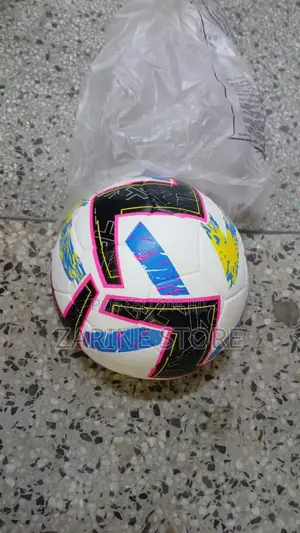 Football Ball Size 5 Moisten Needle Inflate to 6-8lbs Puma