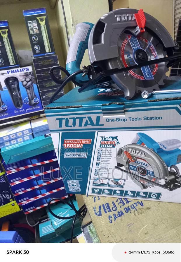 Circular Saw 1600w - main view