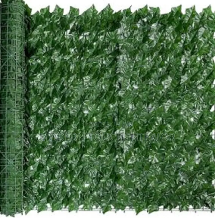 High-Quality Artificial Privacy Balcony Fence