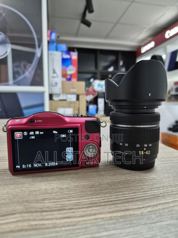 Panasonic Lumix DMC-GF3 Digital Camera With 14-45mm Lens Kit - main view