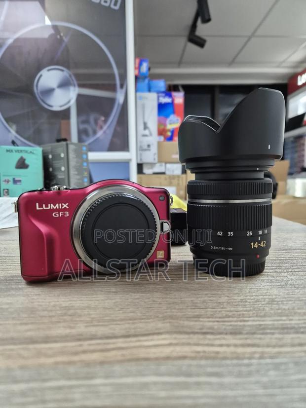 Panasonic Lumix DMC-GF3 Digital Camera With 14-45mm Lens Kit - thumbnail 3