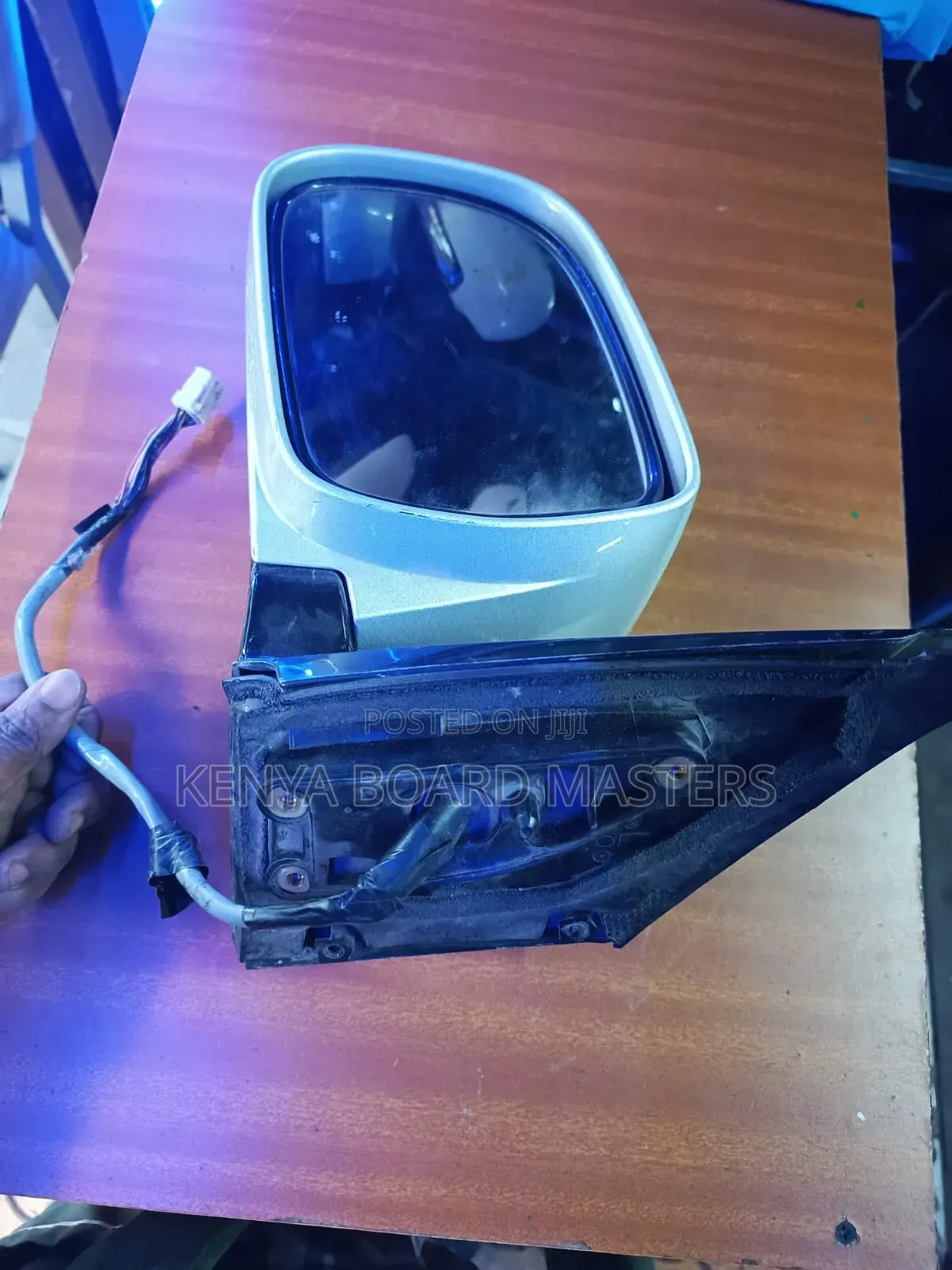 Toyota Harrier 240 Side Mirrors Without Indicators