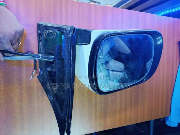 Toyota Harrier 240 Side Mirrors With Indicators - thumbnail 2
