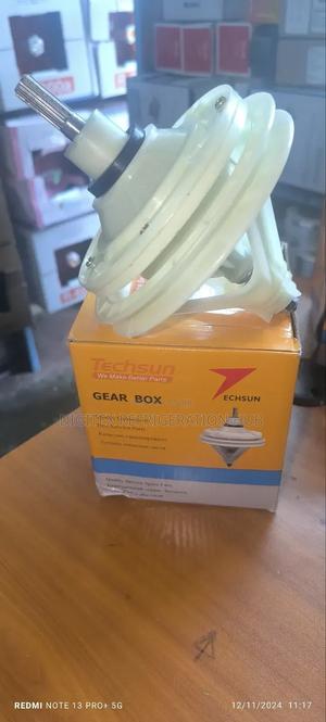 Washing Machine Gear Box ( 11 Teeth) - thumbnail 2