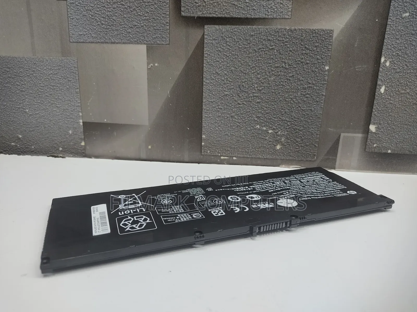 SR04XL Original Battery for HP OMEN 15