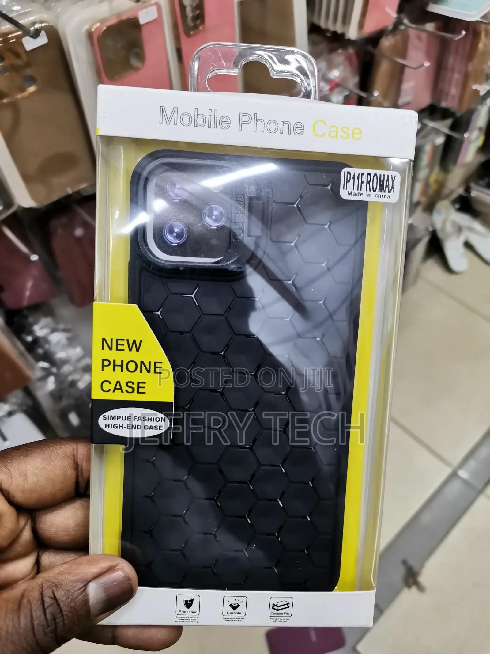 Honeycomb Shockproof TPU Case for iPhone 11 Pro Max-Black