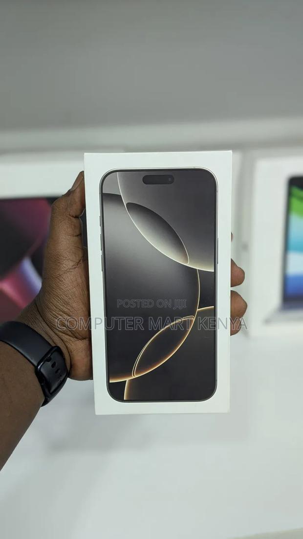 New Apple iPhone 16 Pro Max 256 GB - main view