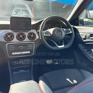 Mercedes-Benz CLA-Class CLA 250 4MATIC Sedan 2018 Red