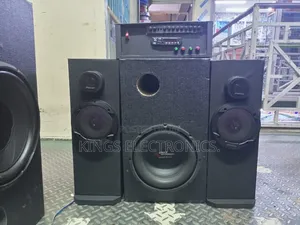 Homemade Amplifier With Tall Boys