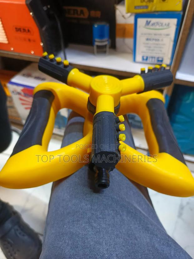 Lawn Sprinkler - thumbnail 3