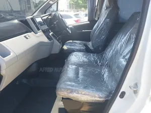 Toyota Grand HiAce 2019 White