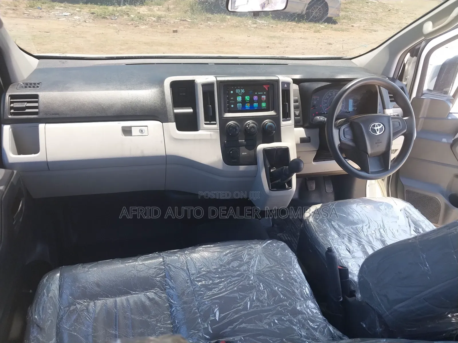 Toyota Grand HiAce 2019 White
