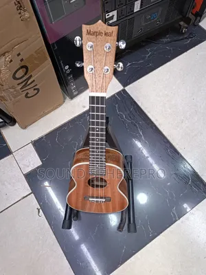 Marple Leaf Size 24 Ukelele