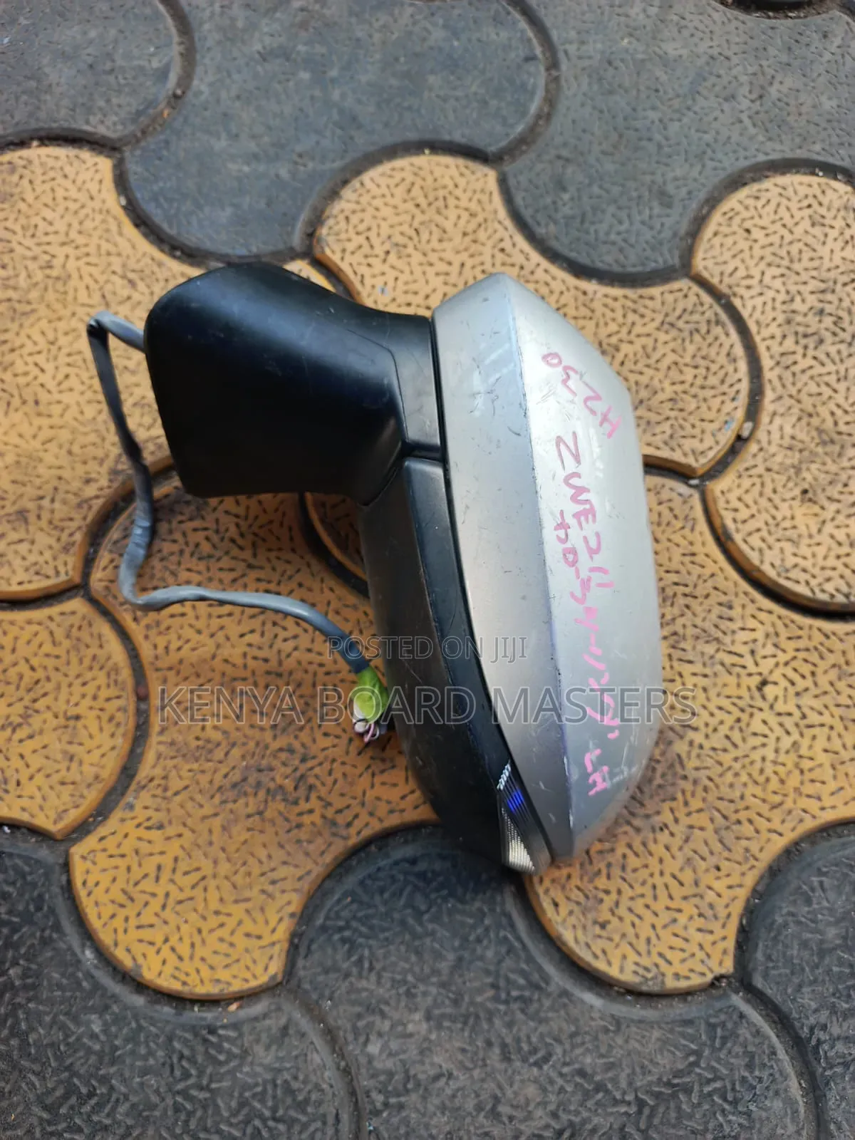 Toyota Sienta New Shape Side Mirrors