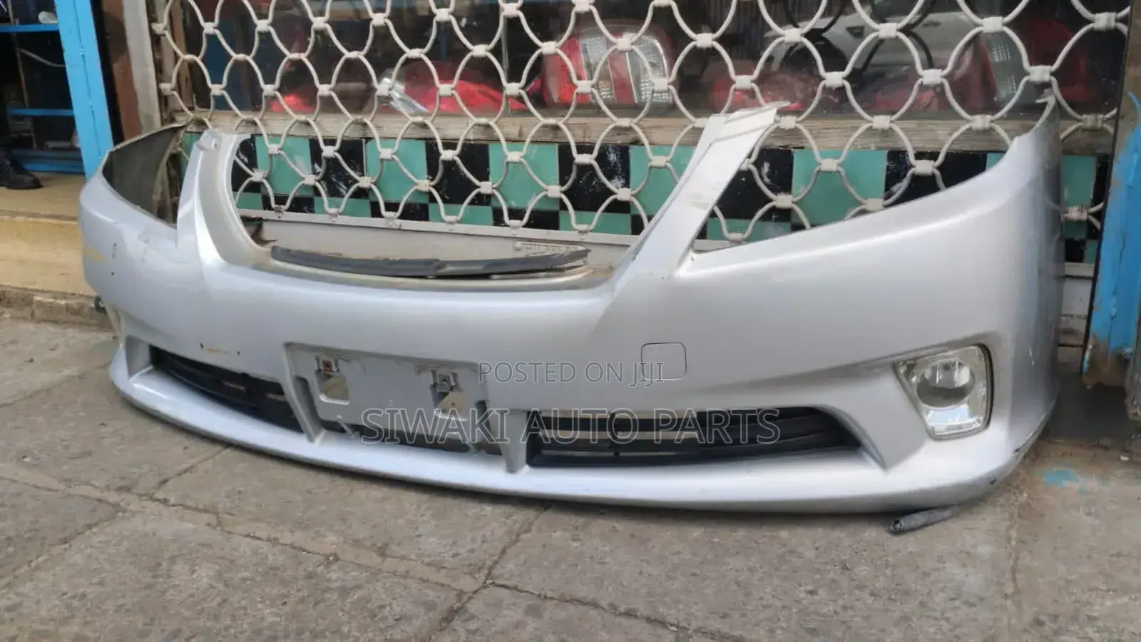 Crown 2010-2012 Front Bumper Complete