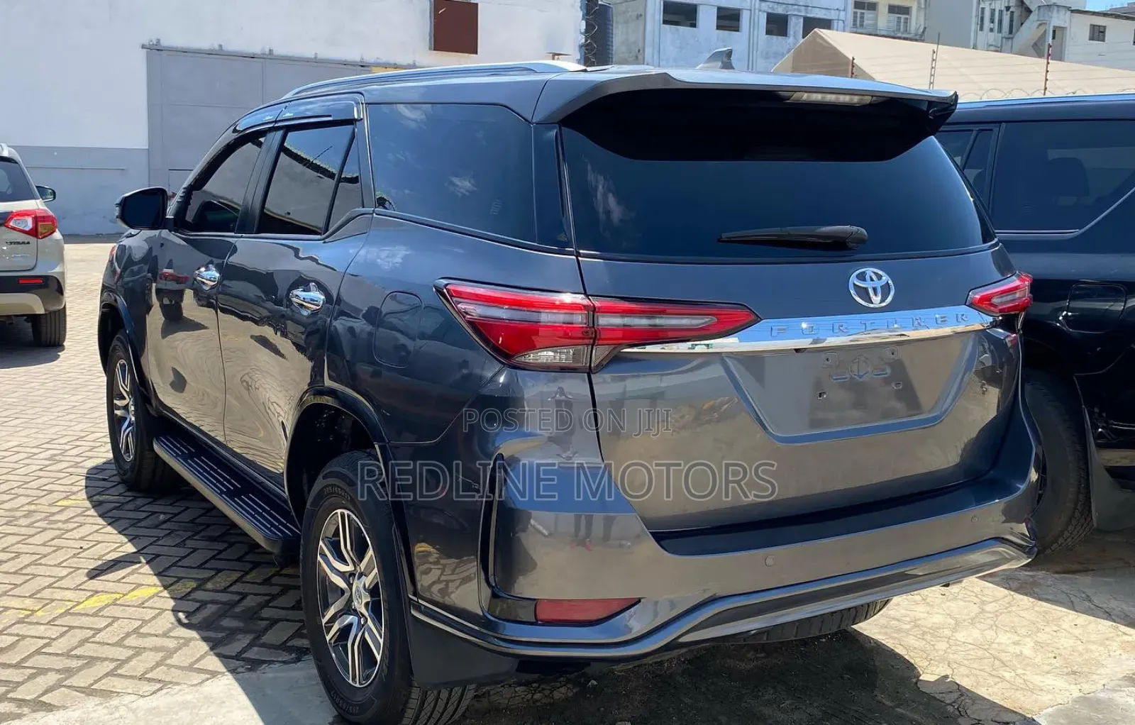 Toyota Fortuner 2018 Silver