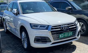 Audi Q5 2.0T Premium AWD quattro 2018 White