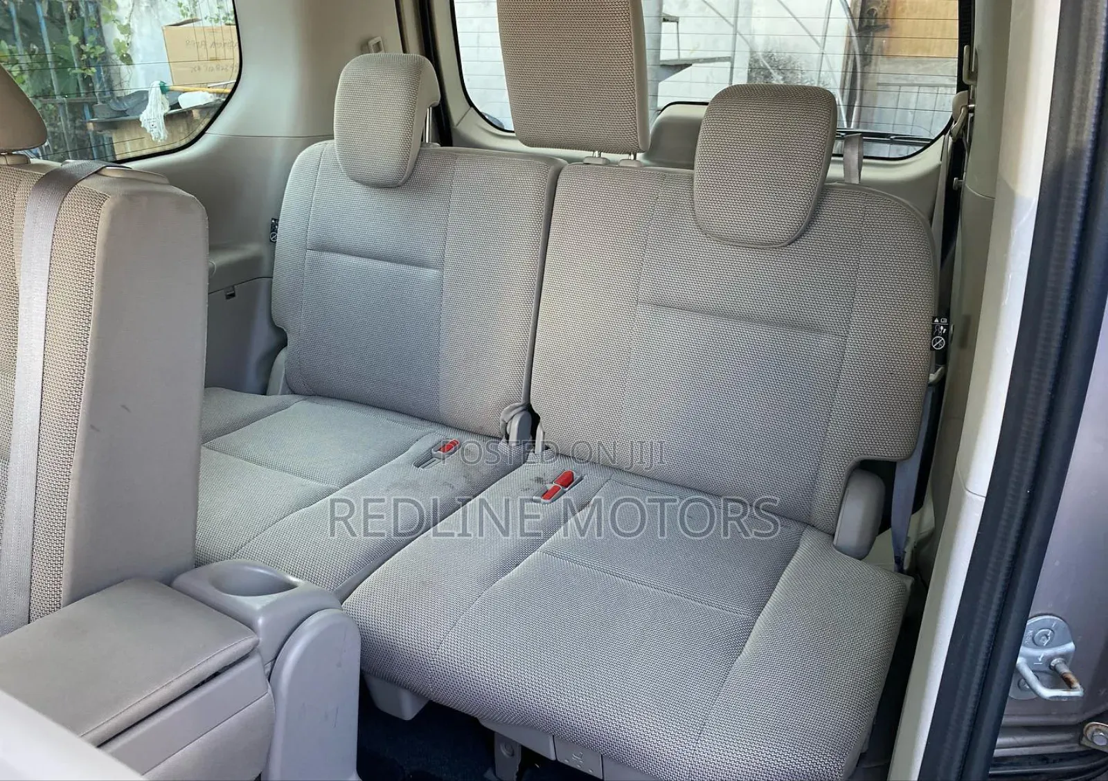 Nissan Serena 2018 Burgundy