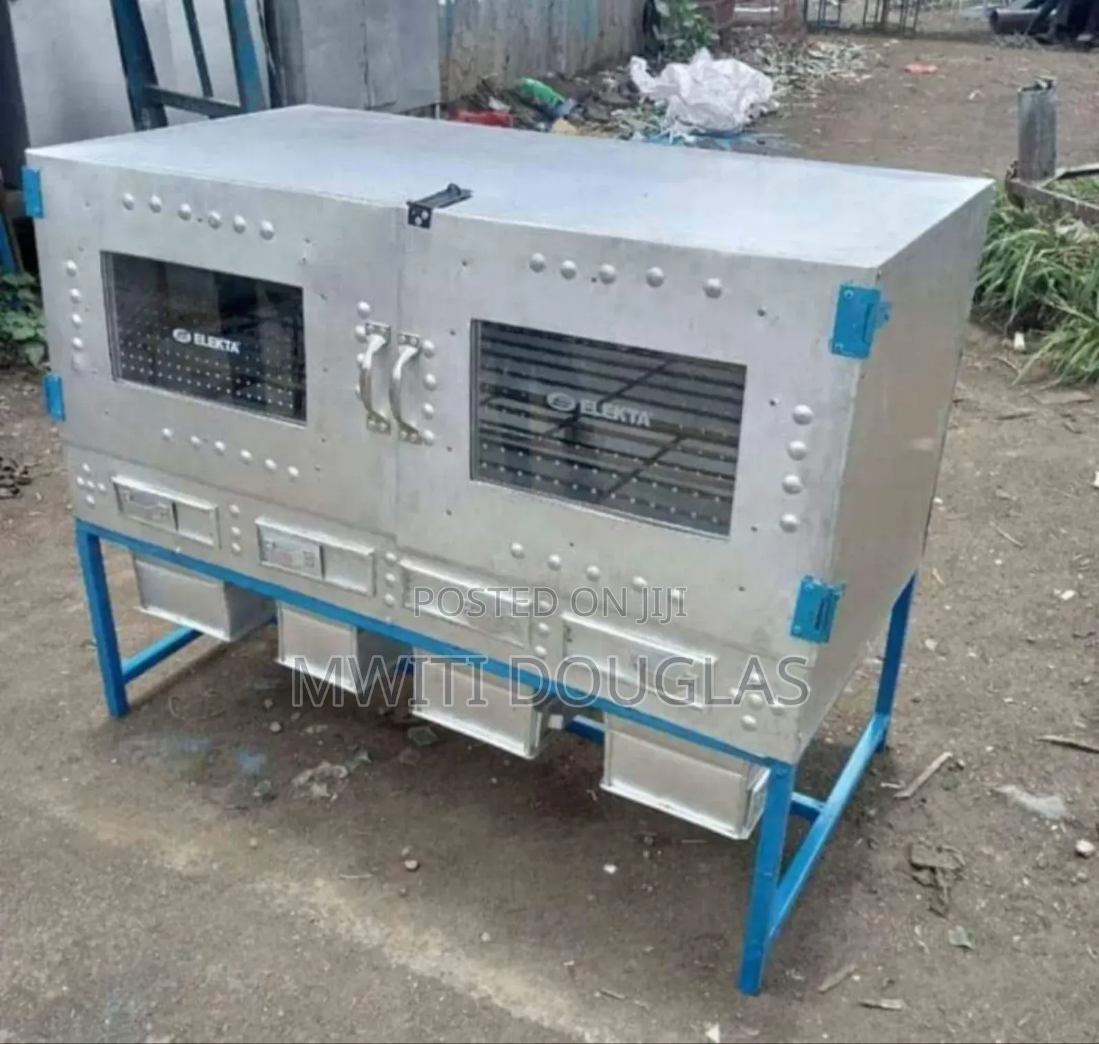 Pleasant Broad Charcoal Oven