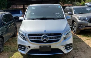Mercedes-Benz Vaneo 2017 Silver
