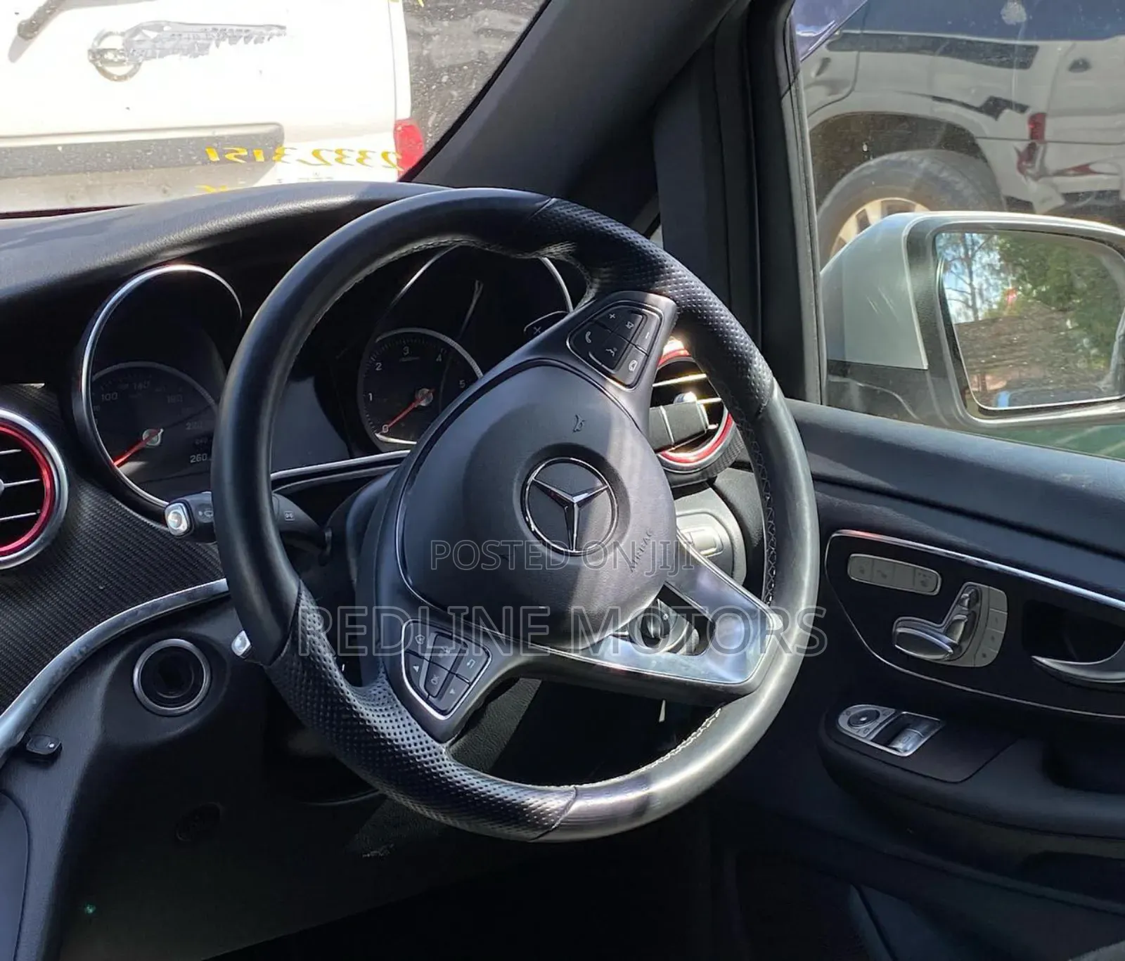 Mercedes-Benz Vaneo 2017 Silver